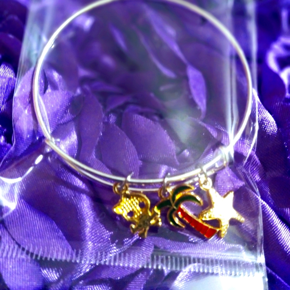 Bracelet